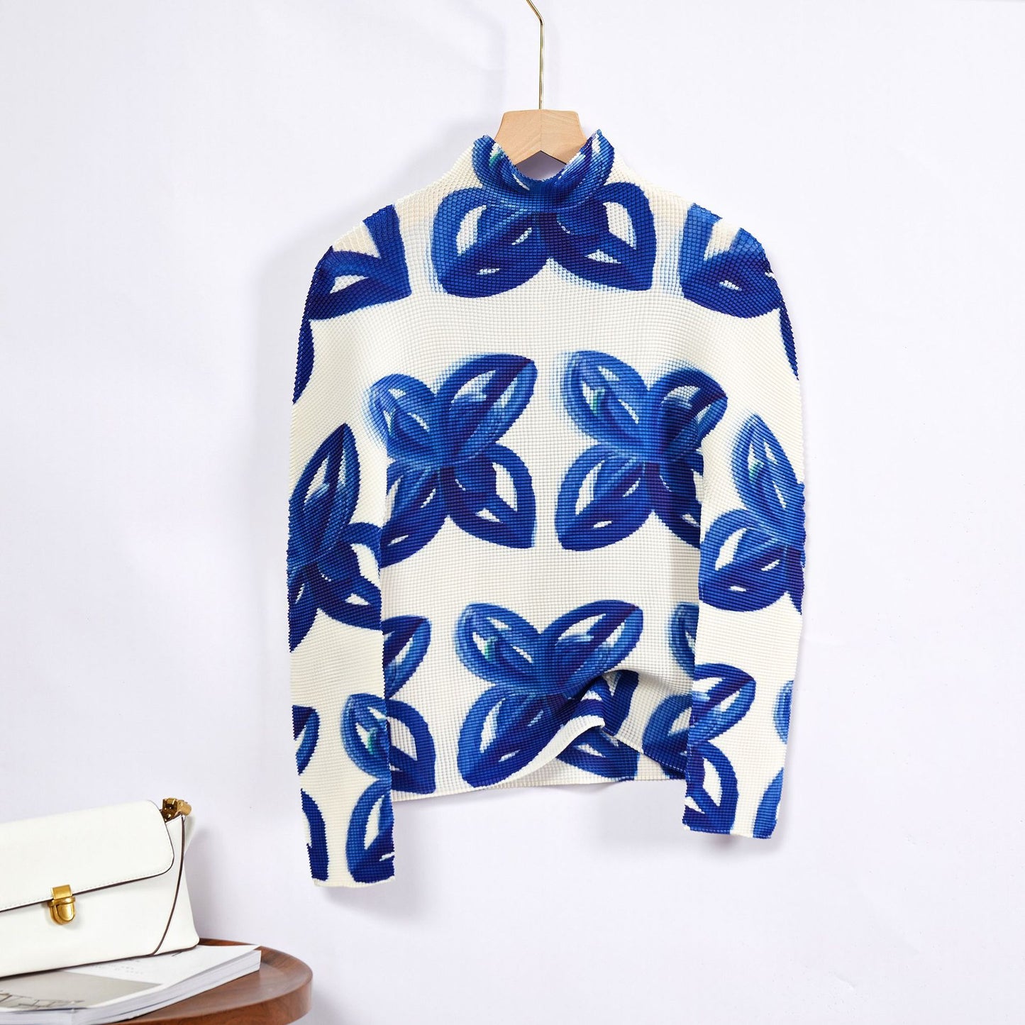 Miyake Casual Suit for Women, Autumn New Fashion, European High-End Top with Printed Pleated Skirt Two-Piece Set