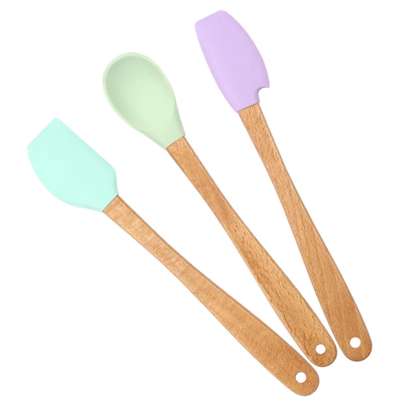 Juego de utensilios de cocina de silicona con mango de madera, 5 uds., raspador, cepillo, cuchara, herramientas para hornear para niños