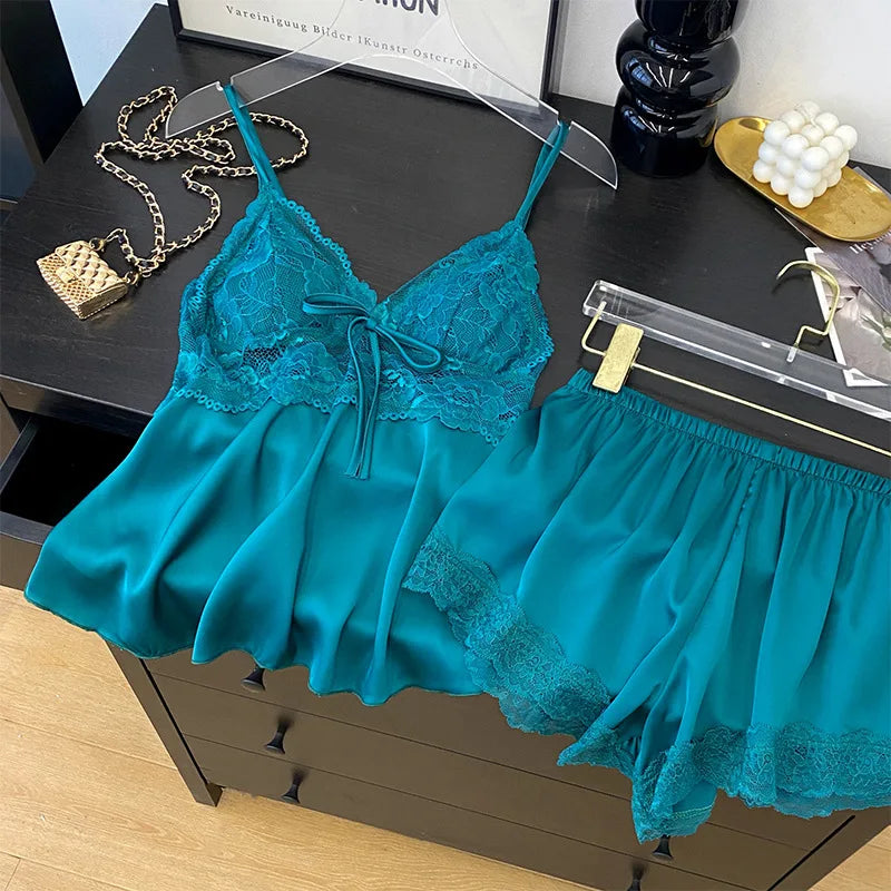 Conjunto de pijamas con tirantes para mujer, ropa de salón, lencería íntima de encaje calado Sexy, ropa de dormir, novedad de verano, Top y pantalones cortos con tirantes, ropa de casa