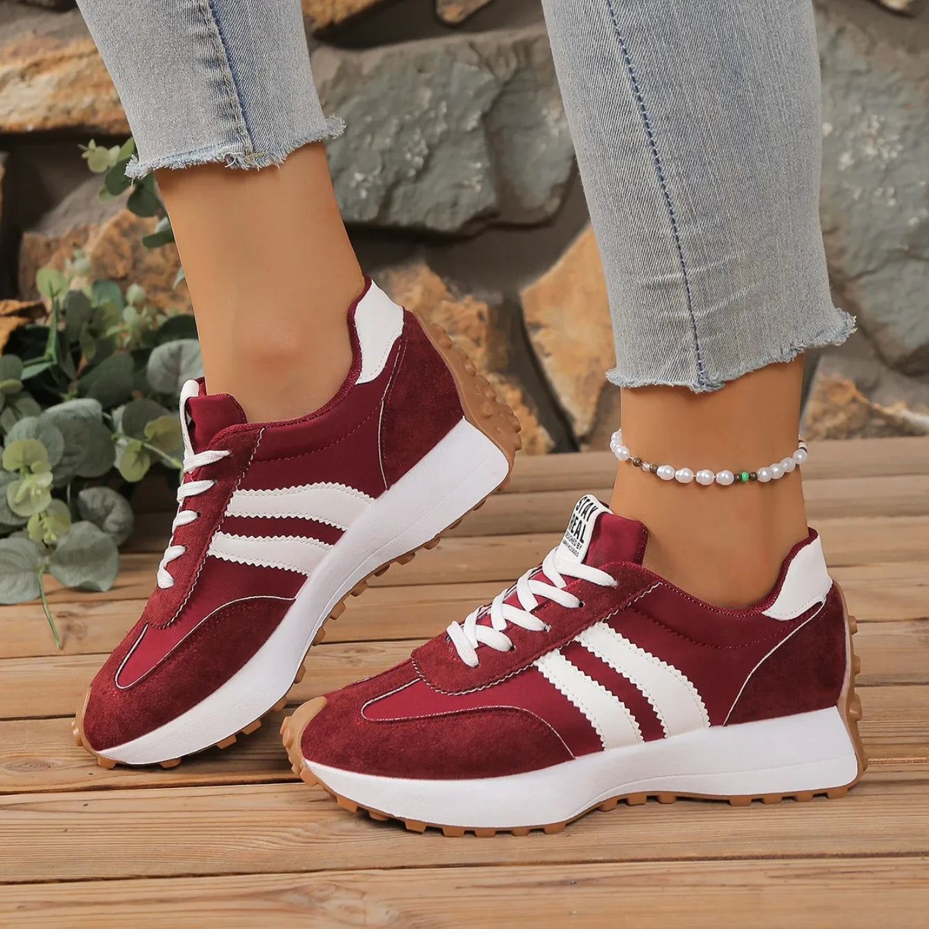 Zapatillas de deporte de fondo grueso para mujer, zapatillas de deporte informales de cuero con retales, zapatos cómodos informales para exteriores, primavera 2025