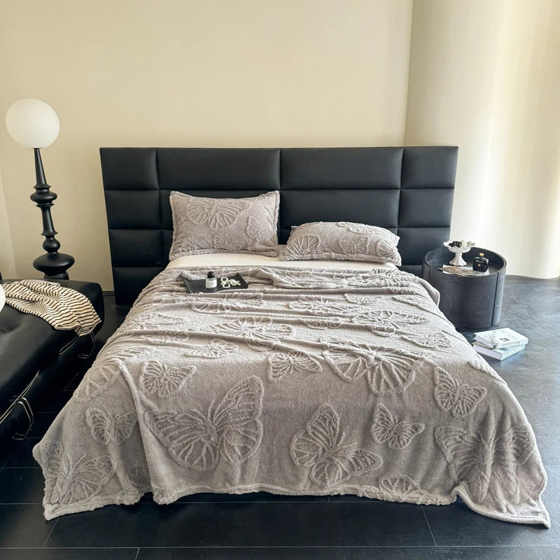 Lujosa manta jacquard de mariposa de gasa, chal suave y acogedor de franela, perfecto para sofá o cama