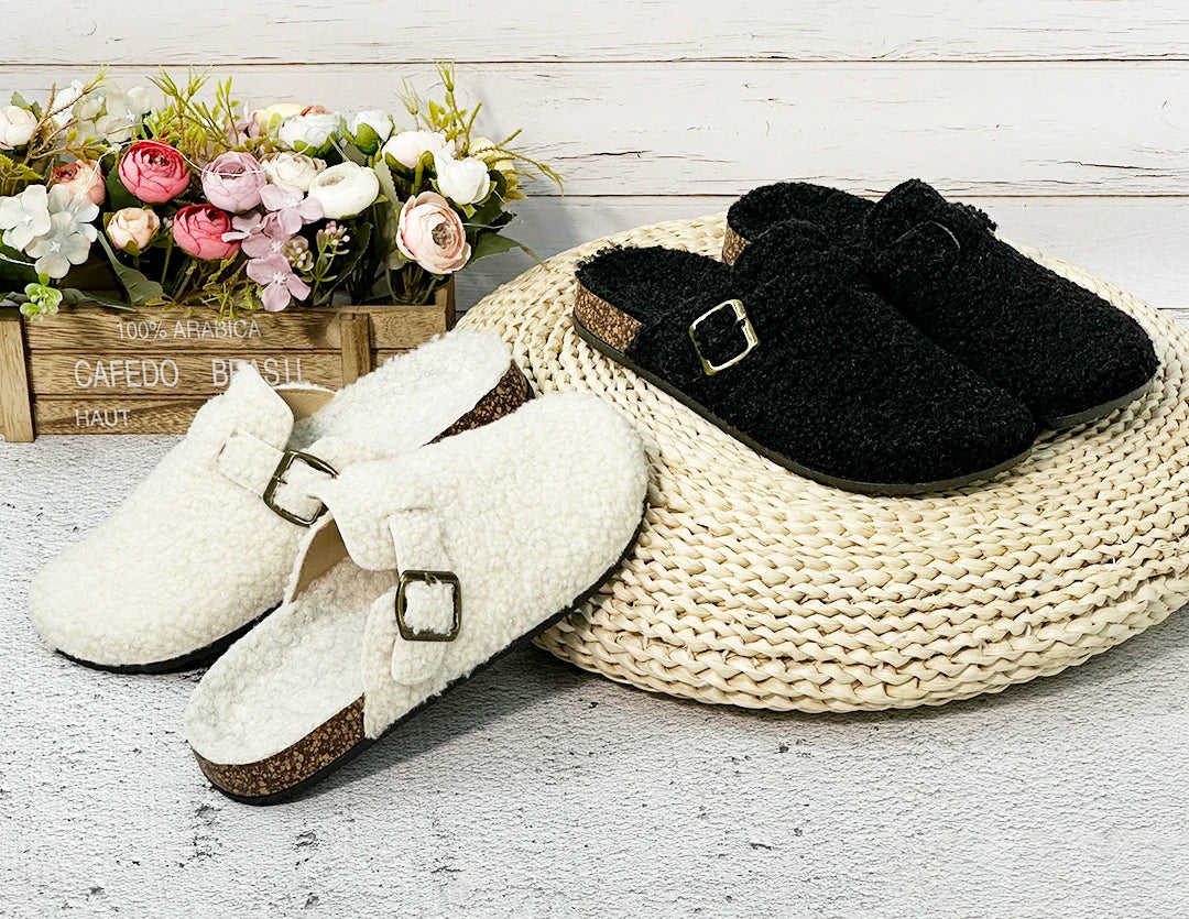Otoño e Invierno nuevas mujeres y hombres tela de gamuza zapatilla de punta cerrada interior o exterior Slip-on Retro Sandalias planas duraderas