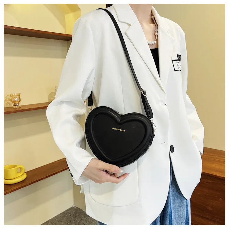 Bolsos cruzados con forma de corazón para mujer, bolso de hombro de cuero Pu sólido, bolsos casuales para mujer, bolsos de diseñador para mujer, nuevo