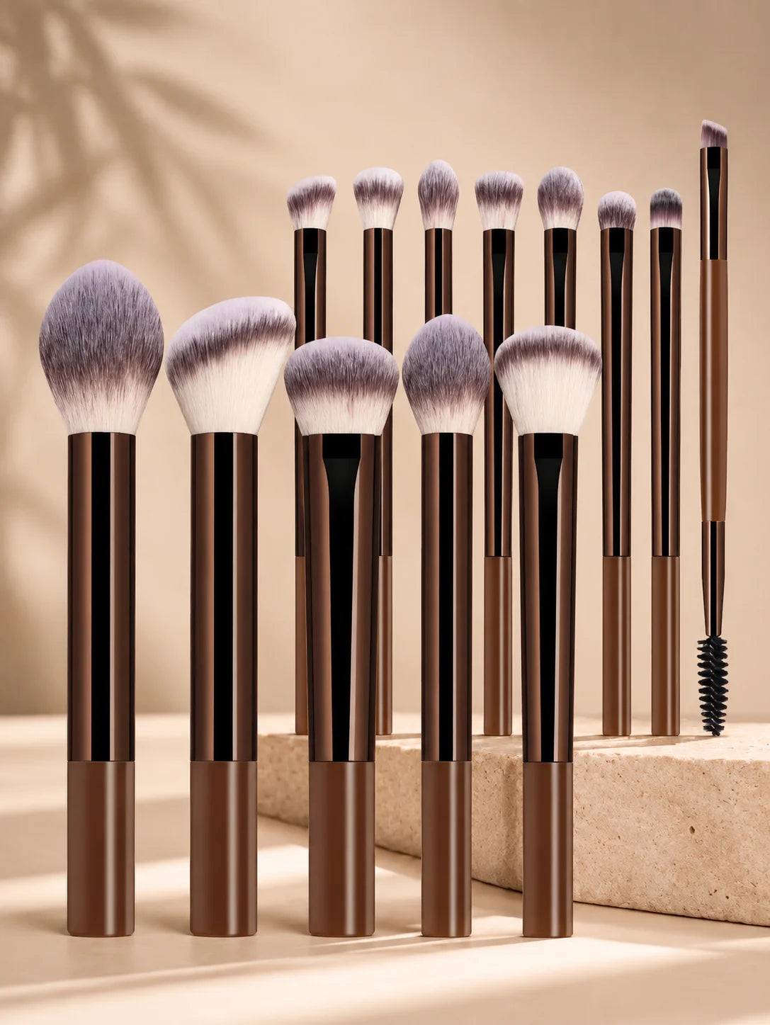 Set de Brochas de Maquillaje Profesional de Doble Punta que Incluye Brocha para Base, Brocha para Contorno, Brocha para Rubor, Brocha para Polvo, Brocha para Sombras de Ojos, C