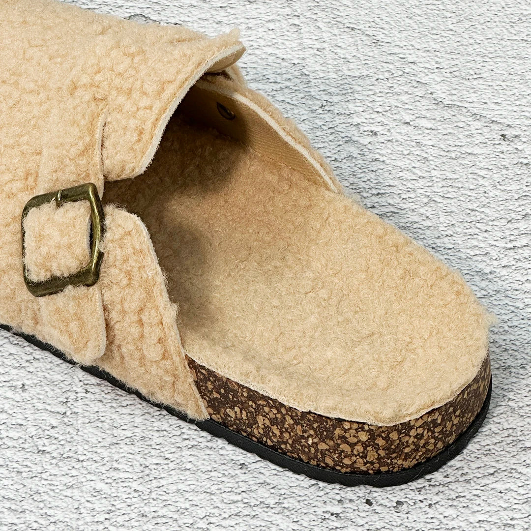 Otoño e Invierno nuevas mujeres y hombres tela de gamuza zapatilla de punta cerrada interior o exterior Slip-on Retro Sandalias planas duraderas