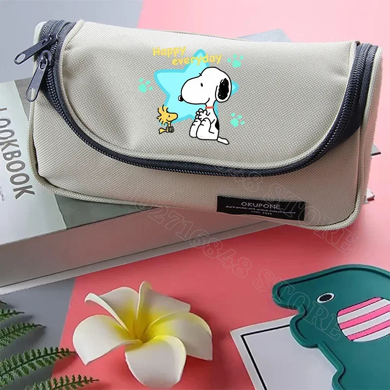 Estuches para lápices de Snoopy, papelería bonita, estampado gráfico de dibujos animados de anime, suministros escolares, portátiles, de gran capacidad, regalos para fiestas de cumpleaños