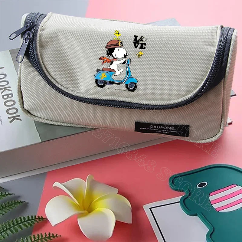 Estuches para lápices de Snoopy, papelería bonita, estampado gráfico de dibujos animados de anime, suministros escolares, portátiles, de gran capacidad, regalos para fiestas de cumpleaños