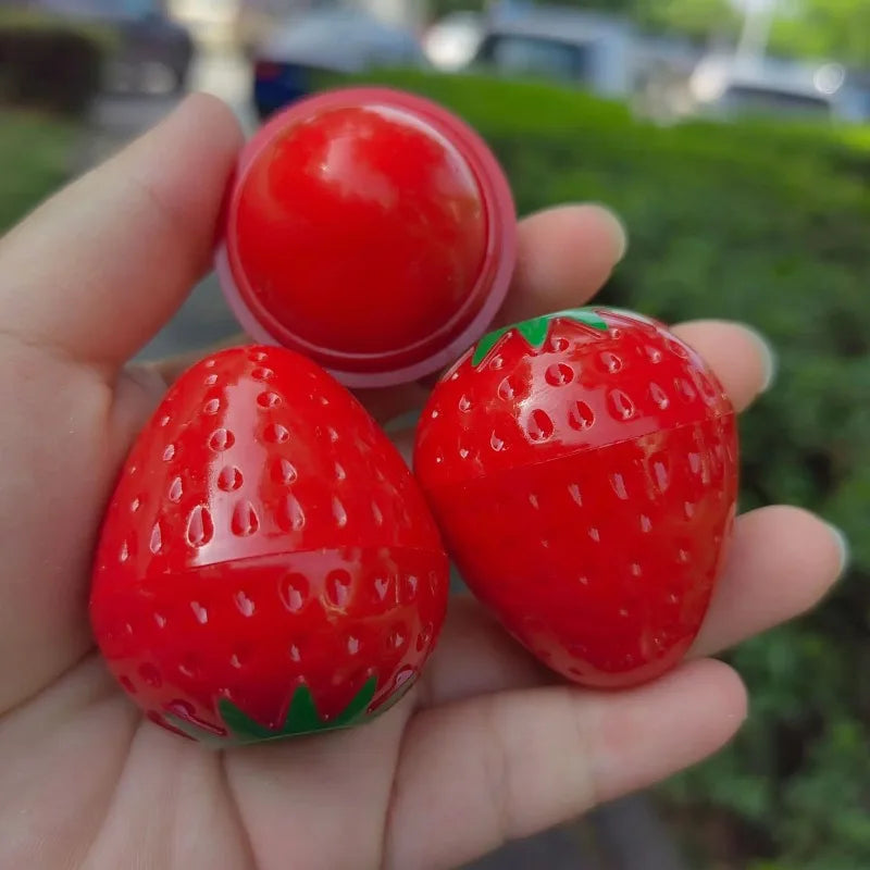 Bálsamo Labial de Fresa, 1/4 Piezas, Hidratante de Larga Duración, Repara y Humecta, Lápiz Labial Rojo con Diseño de Frutas, Cuidado Labial para Labios Secos, Cosméticos
