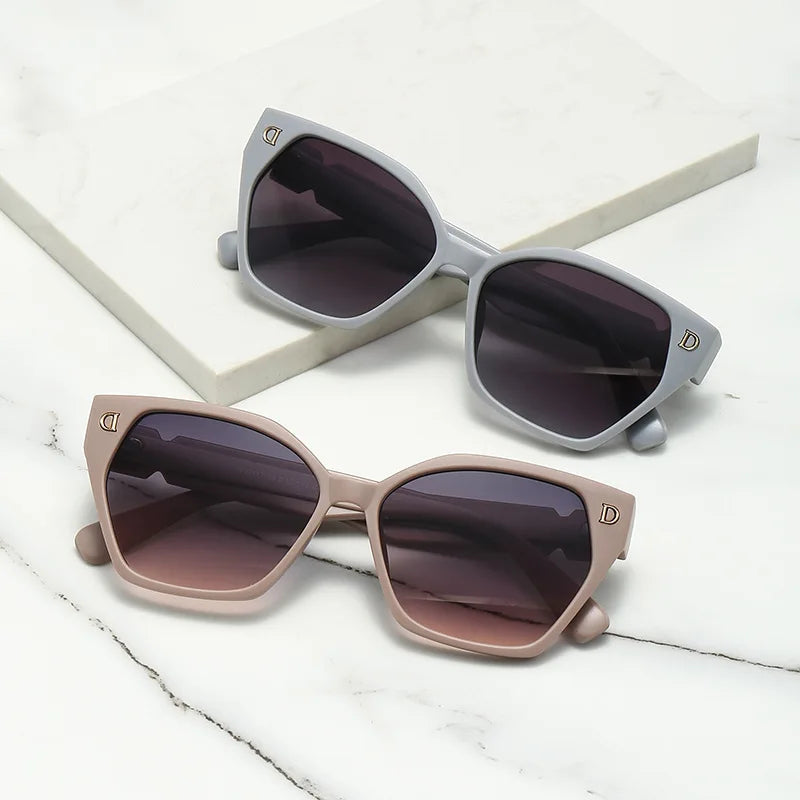 Nuevas gafas de sol de marca de lujo a la moda para mujer, gafas de sol elegantes con forma de ojo de gato para hombre, gafas de sol glamurosas para mujer, gafas de sol de moda para mujer