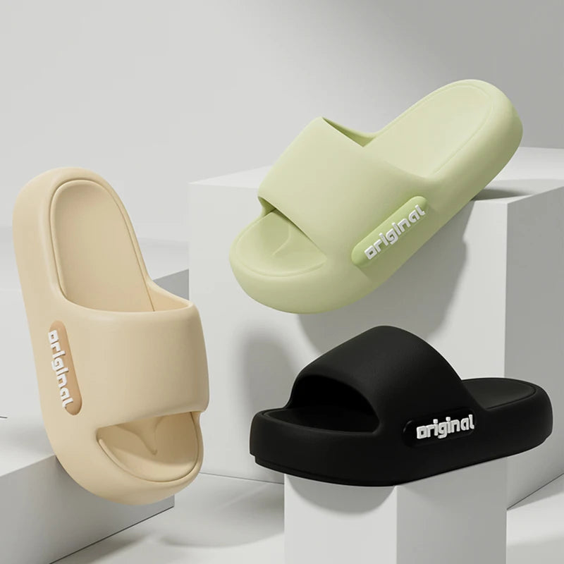 Zapatillas de nube con parte inferior gruesa, sandalias de plataforma con estampado de letras a la moda para mujer, cómodas chanclas de almohada de playa de suela suave 2025