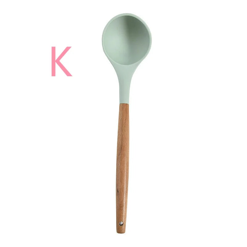Nuevo Juego de Utensilios de Cocina de Silicona con Mango de Madera 2026, 12 Piezas, Espátula y Cuchara Antiadherentes, Accesorios para Cocinar en el Hogar