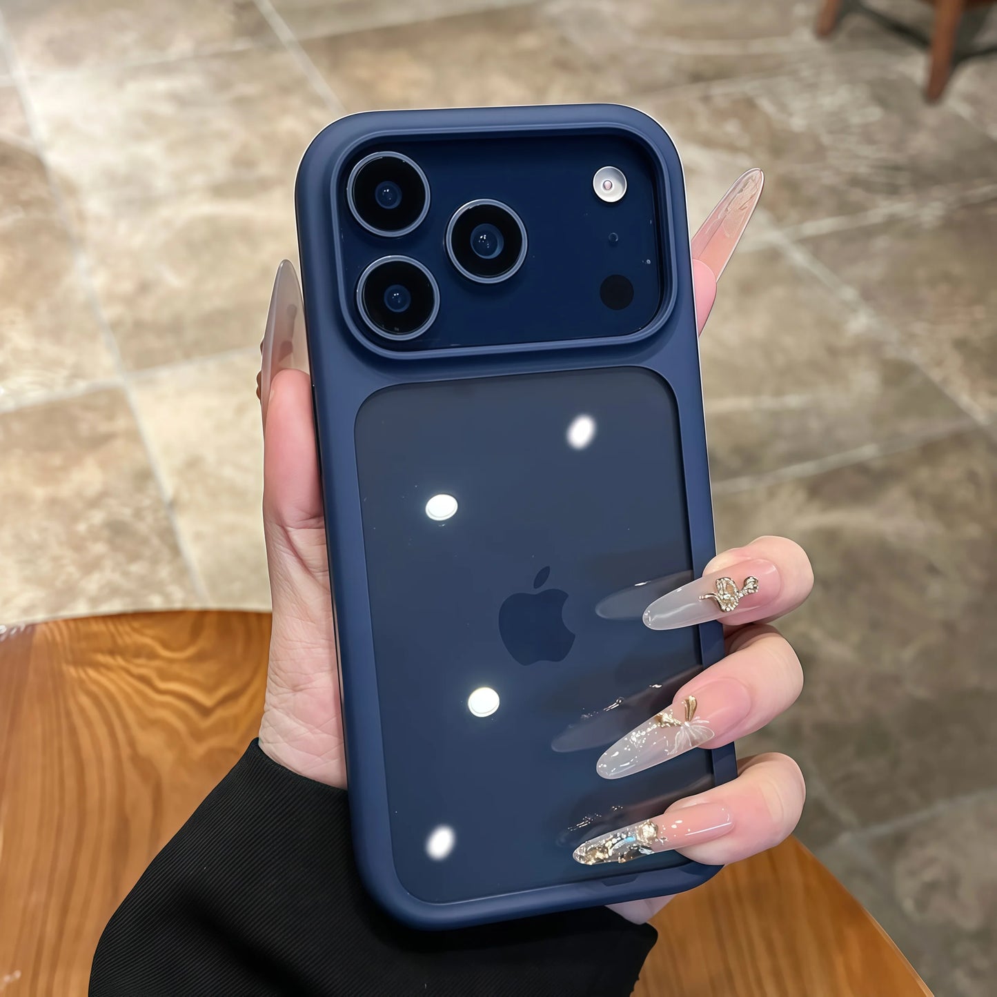 Funda Transparente de Silicona de Lujo con Bordes Suaves para iPhone 17, 17 Pro, 17 Pro Max, Resistente a Impactos, con Panel Trasero Rígido