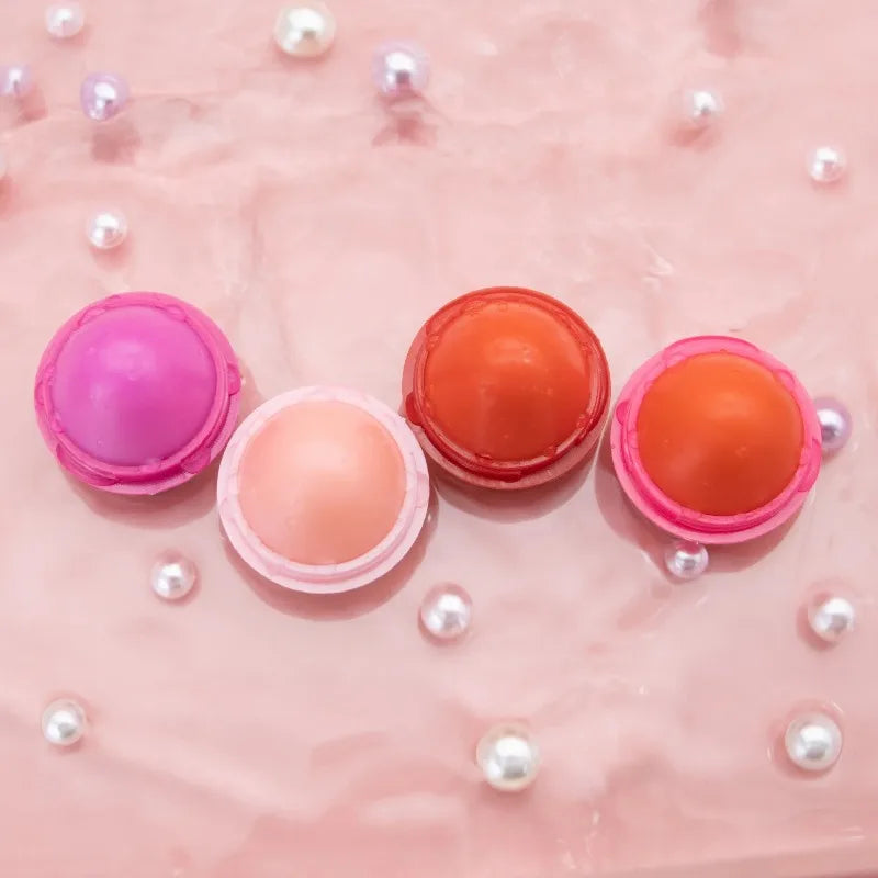 Bálsamo Labial de Fresa, 1/4 Piezas, Hidratante de Larga Duración, Repara y Humecta, Lápiz Labial Rojo con Diseño de Frutas, Cuidado Labial para Labios Secos, Cosméticos