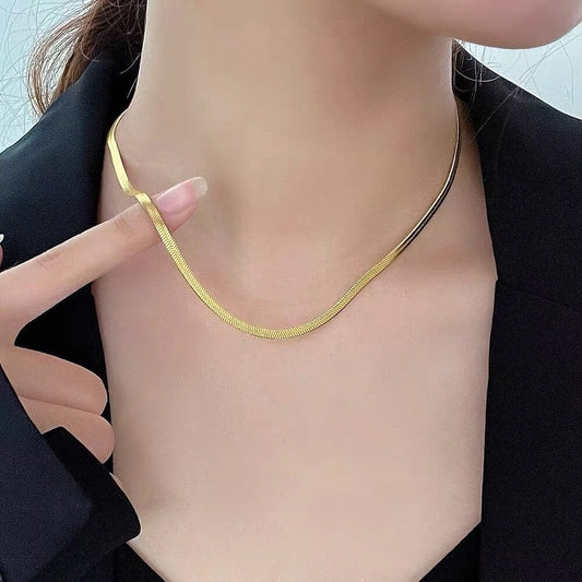 Collar de cadena de serpiente de acero inoxidable para mujer, gargantilla minimalista, cadenas para el cuello, joyería delicada que no se decolora, regalos al por mayor