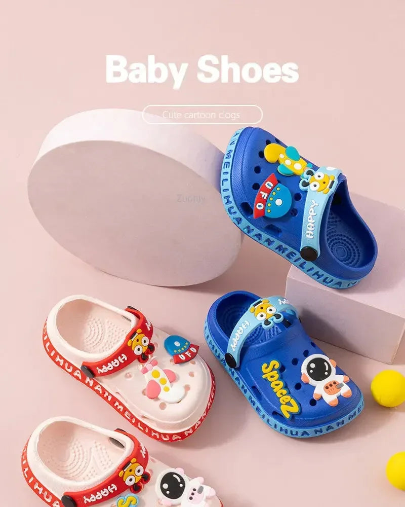 Nuevos niños, bebés, niños y niñas, zuecos de verano, suela suave, zapatillas de playa para jardín, sandalias, zapatos de bebé con agujeros de cueva para niños y niñas