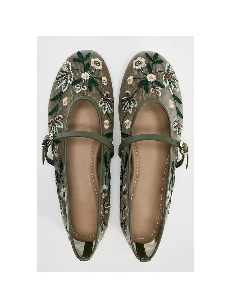 2026 zapatos Mary Jane bordados de primavera para mujer, zapatos de suela blanda transpirables para exteriores, zapatos planos de Ballet cómodos sin cordones para mujer