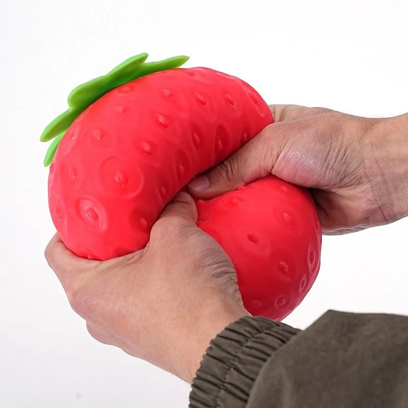 Juguete Blandito Gigante de Fresa, Tamaño Extra Grande, Juguetes Sensoriales de Fresa de Levantamiento Lento, Bola Moldeable para Aliviar el Estrés, Regalos para Adultos y Amigos