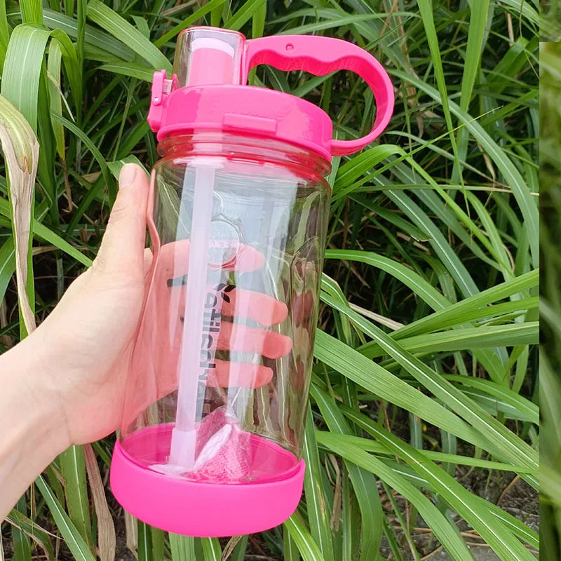 Liquidación: Precio al por mayor, botella de agua de plástico de 1L (1000ml) para deportes, senderismo, fitness y gimnasio, con pajita, para una vida saludable.