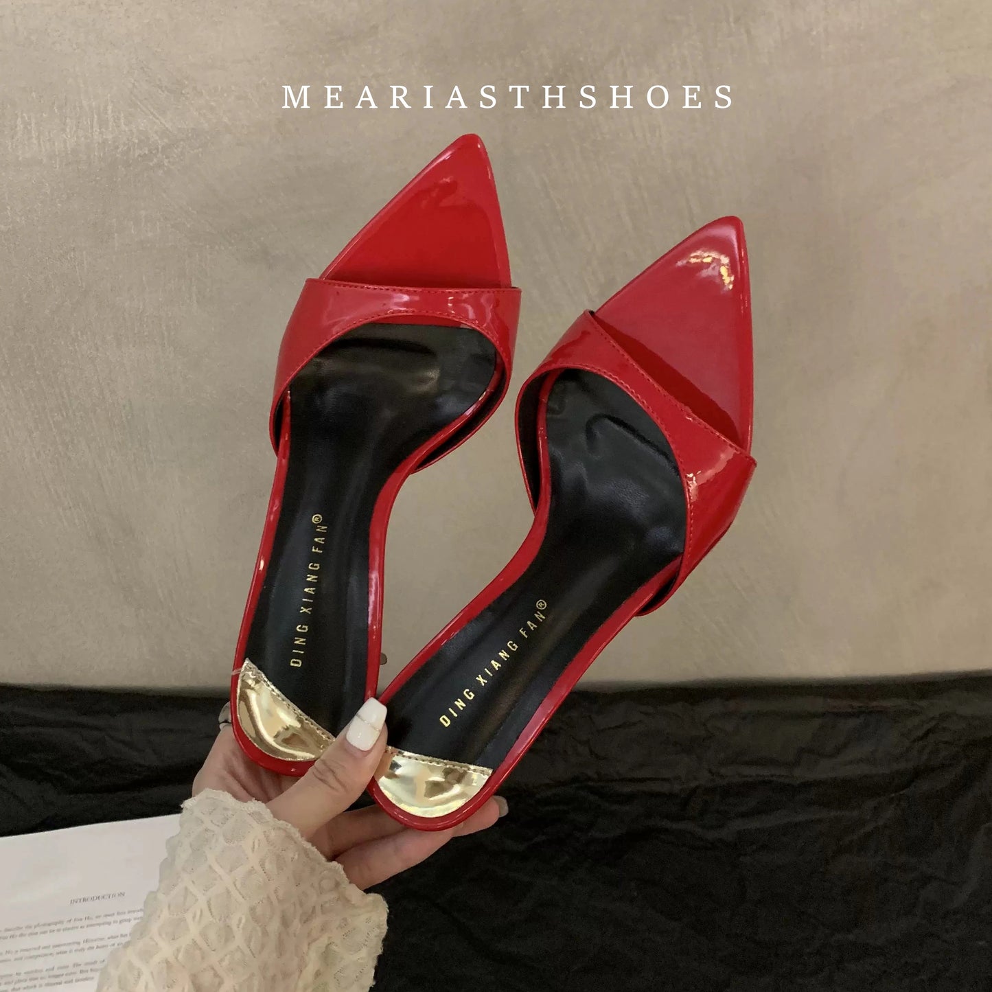 Sandalias de tacón de charol rojo, Sandalias poco profundas sin cordones, tacones sexis sólidos, zapatos de tacón de aguja de verano de 10CM, Sandalias con punta abierta y una correa