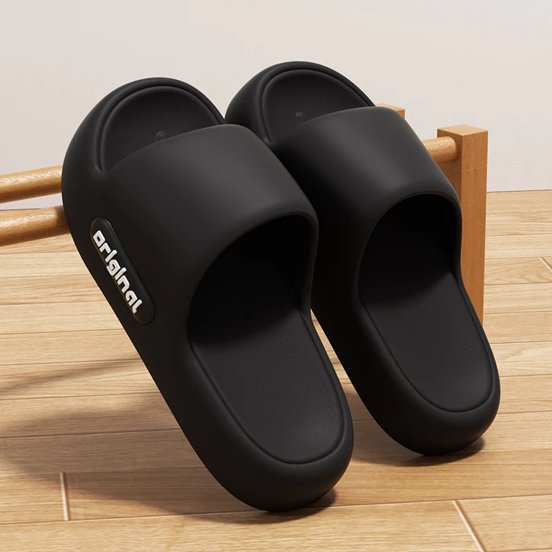 Zapatillas de nube con parte inferior gruesa, sandalias de plataforma con estampado de letras a la moda para mujer, cómodas chanclas de almohada de playa de suela suave 2025