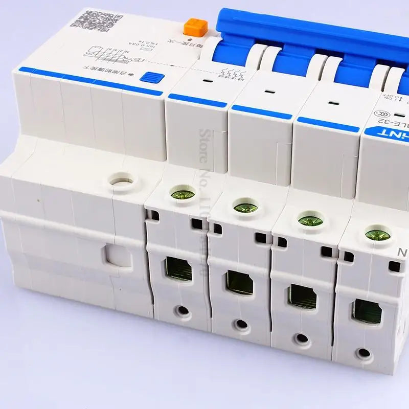 CHINT-Disyuntor de corriente Residual RCBO NXBLE-32 4P 30mA C10A 16A 20A 25A 32A, reemplazo de DZ47LE-32 RCBO