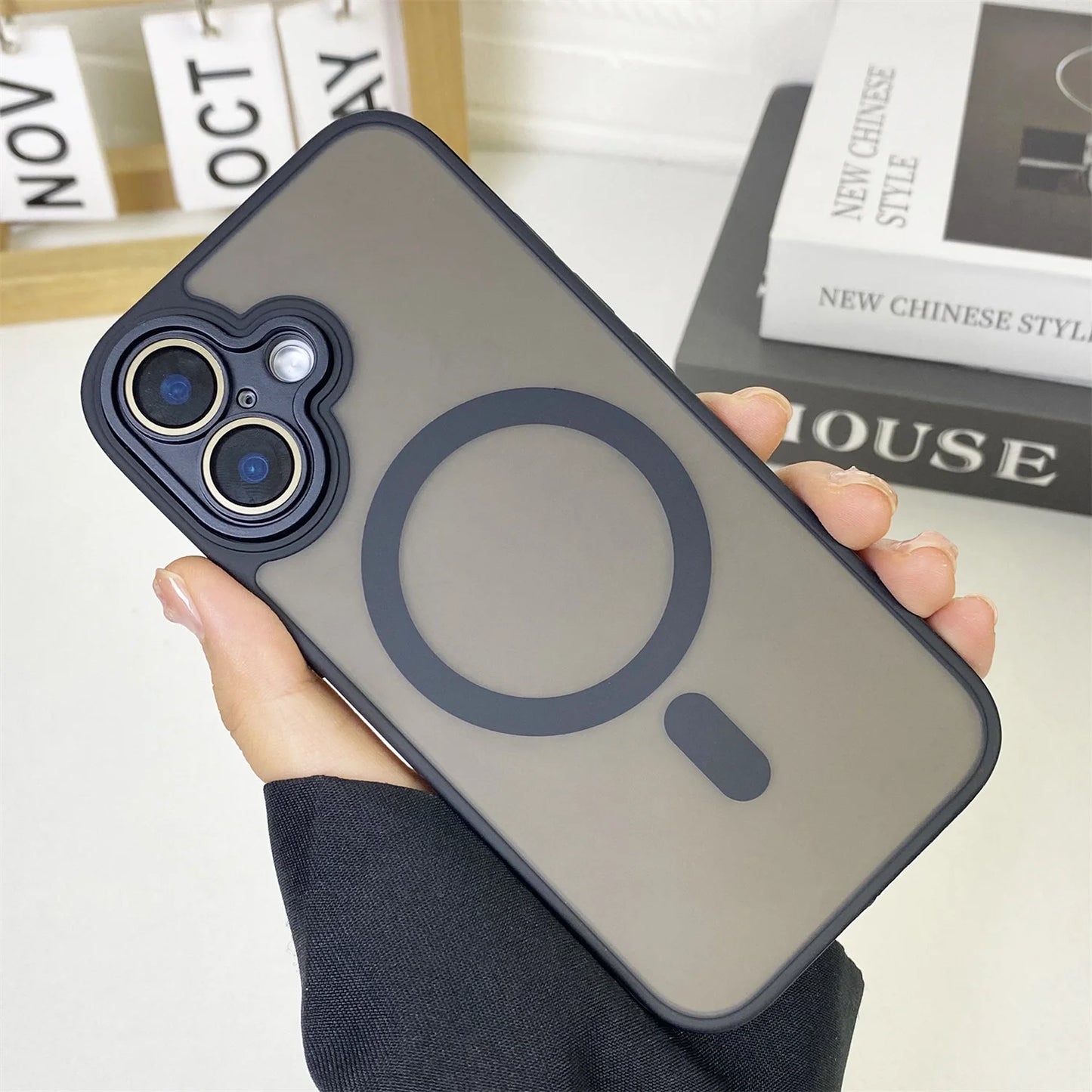Funda de teléfono magnética translúcida para iPhone 15 14 Pro Max 16 Plus, funda mate para Magsafe para iPhone 16 13 12 11 Pro Max
