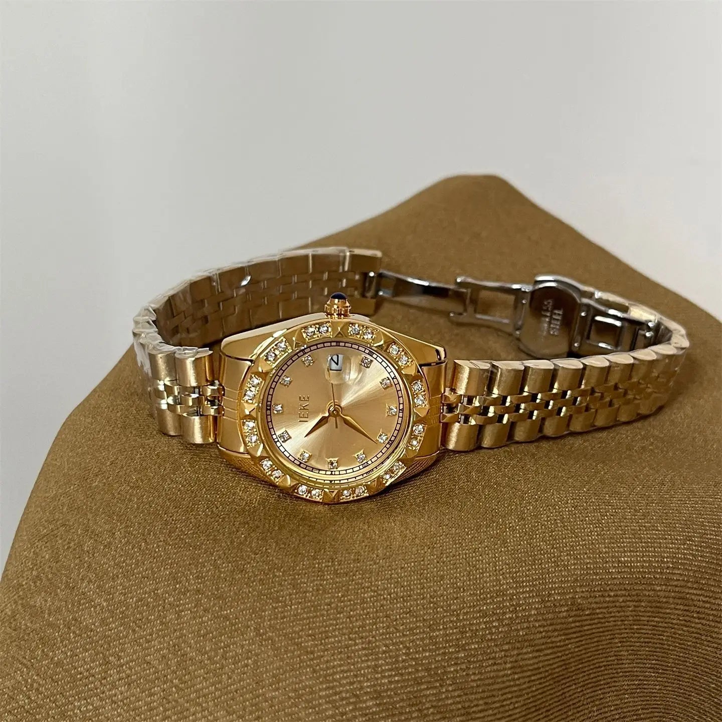 Reloj con banda de acero de aleación sólida con acento de cristal para mujer, elegante vestido, relojes con calendario de cuarzo para mujer