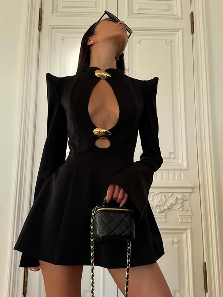 Minivestido negro ahuecado para mujer, vestido Sexy de corte en A con cuello redondo y manga larga, vestidos cortos ceñidos en la cintura, bata elegante para fiesta y discoteca 2025