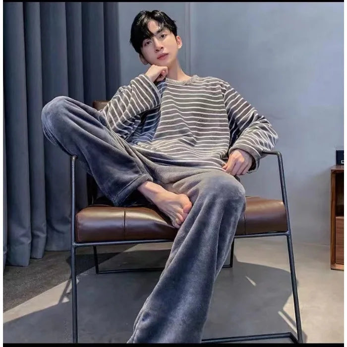 Conjunto de pijamas de franela de invierno para hombres, ropa de dormir coreana para estudiantes adolescentes, jersey de lana Coral, pantalones, conjunto de pijamas, ropa de casa
