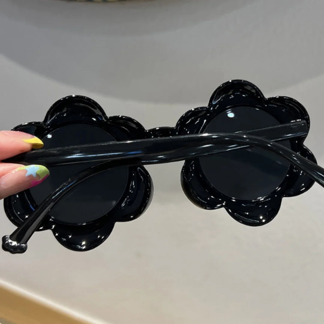 Gafas de sol con forma de flor para mujer, gafas de sol con montura de pétalos a la moda, protección UV385, lentes transparentes coloridas, gafas para fiesta en la playa