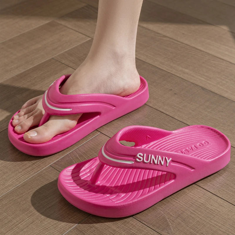 Chanclas de EVA con plataforma gruesa para mujer, sandalias de playa antideslizantes con Clip dedos, cómodas zapatillas de nube de suela blanda para verano