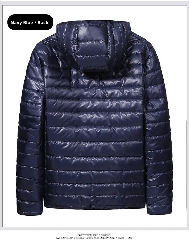Chaqueta de plumón ligera para hombre, estilo nuevo de otoño-invierno, tipo abrigo acolchado, con cierre de cremallera y capucha, de fibra de poliéster.