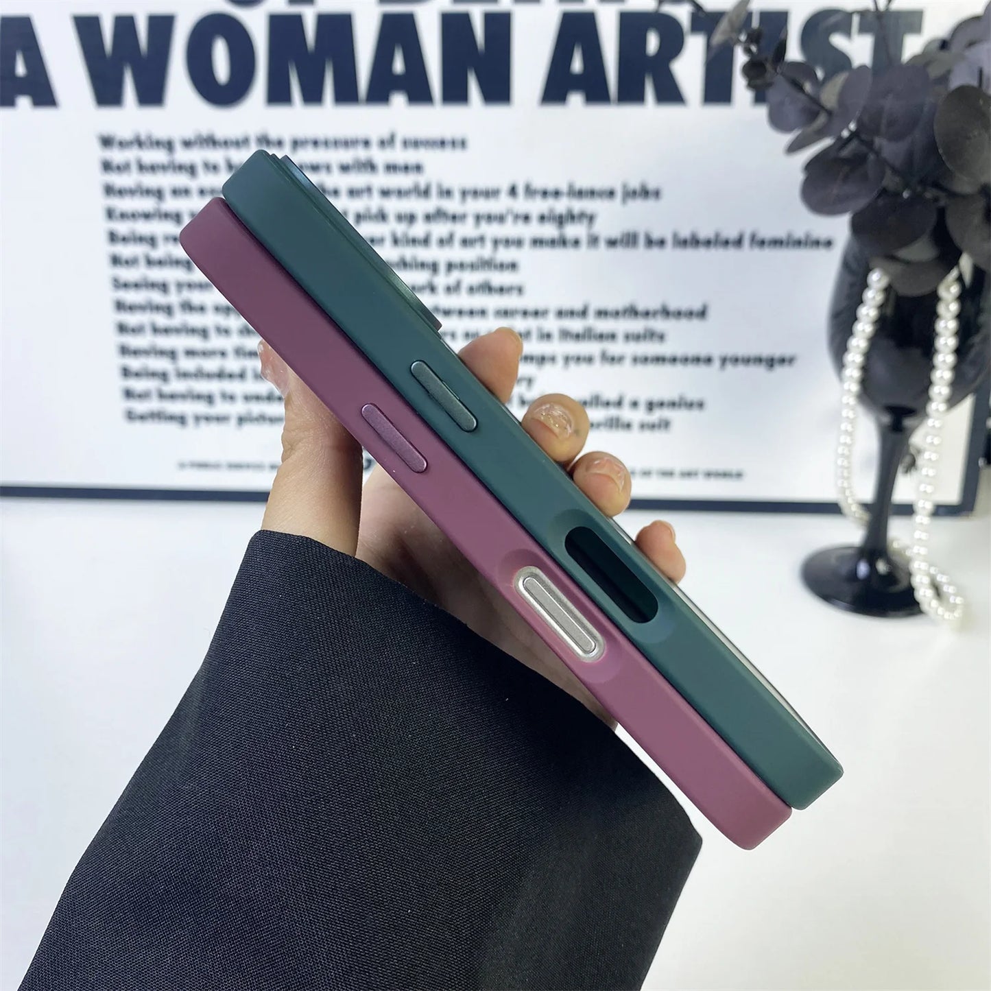 Funda de teléfono magnética translúcida para iPhone 15 14 Pro Max 16 Plus, funda mate para Magsafe para iPhone 16 13 12 11 Pro Max