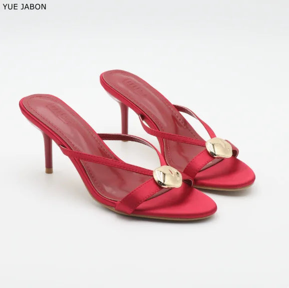 Zapatillas de Tacón Fino Rojas de Satén para Mujer, Sandalias con Hebilla Metálica y Punta Abierta, Zapatos de Vestir de Tacón Alto de Marca de Lujo Negros y Concisos para Dama