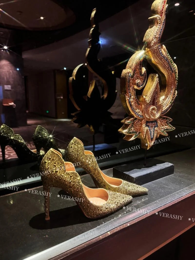 Tacones altos para mujer, primavera 20220, oro nuevo, Sexy, puntiagudos, franceses, finos con zapatos individuales, zapatos de boda de cristal para mujer, zapato de suela roja para mujer