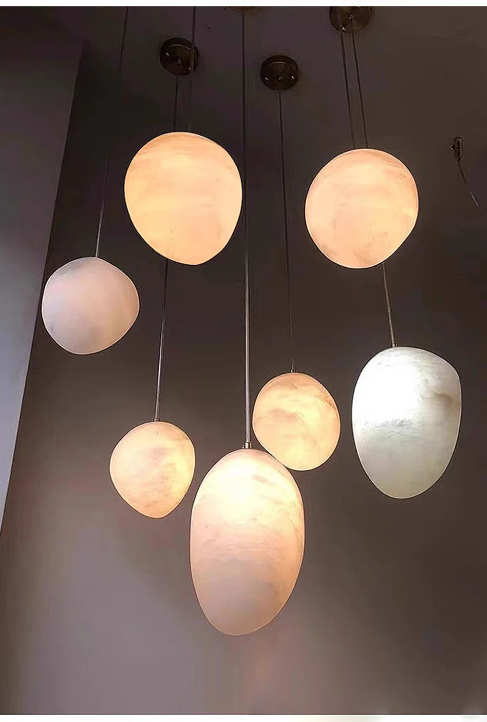 Iluminación colgante de piedra de mármol de alabastro de diseño moderno de alta gama, lámpara de decoración de escalera de isla de cocina española, lámpara de techo LED