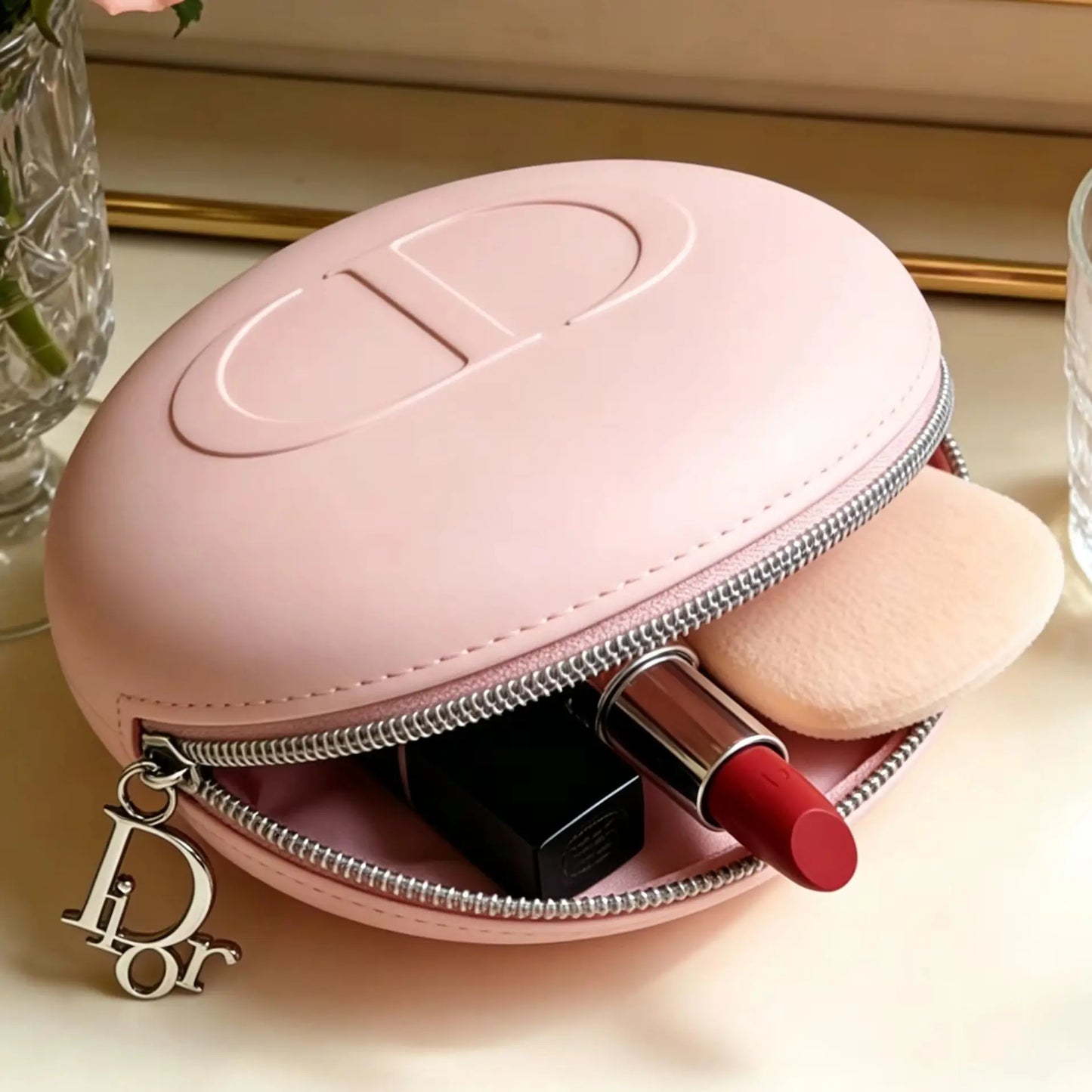 Bolso Christian Dior, bolso de maquillaje de silicona redondo rosa de lujo para mujer, organizador de cosméticos portátil para viaje, pequeño organizador de cosméticos de silicona suave
