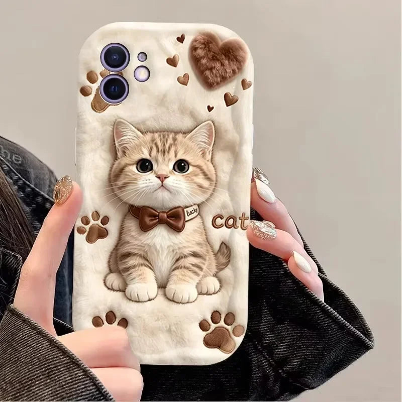 Funda de felpa con diseño de oso y gato con pajarita de té con leche para OPPO Reno 16 15 16F 15F 13F 12F 11F 14F 8 11 12 13 14 Pro 8T 5G Reno 7 4G 5 6 Lite