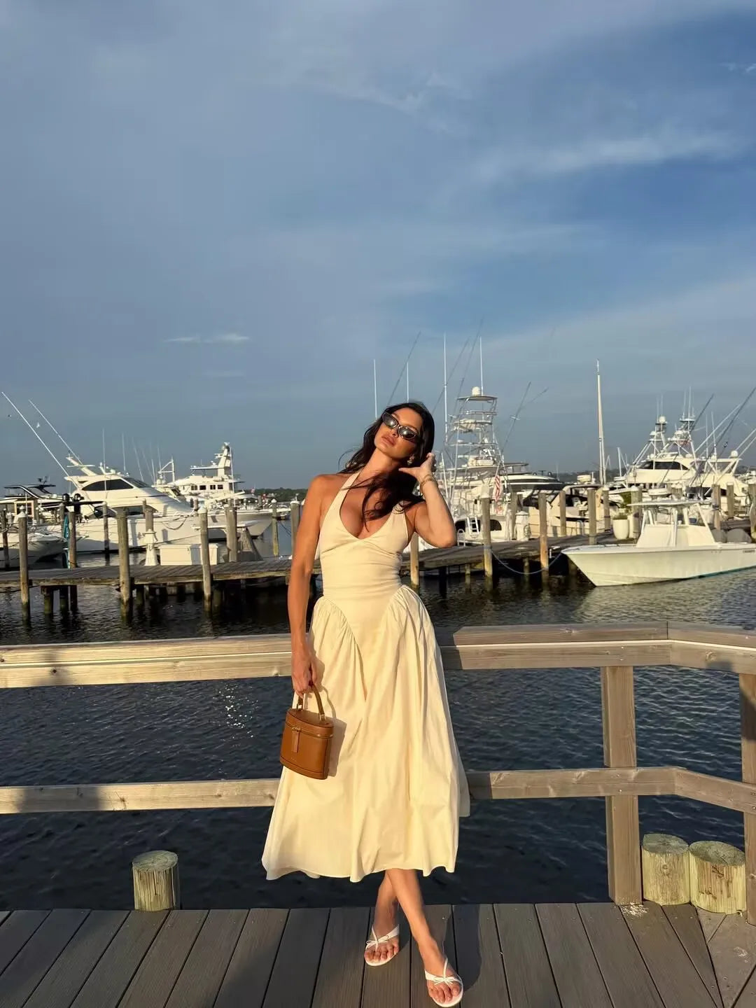 YENKYE-vestido Sexy con espalda descubierta para mujer, vestido verde elegante con cuello Halter, cintura baja, corte en A, Midi, vestidos de fiesta de noche de verano, bata de algodón