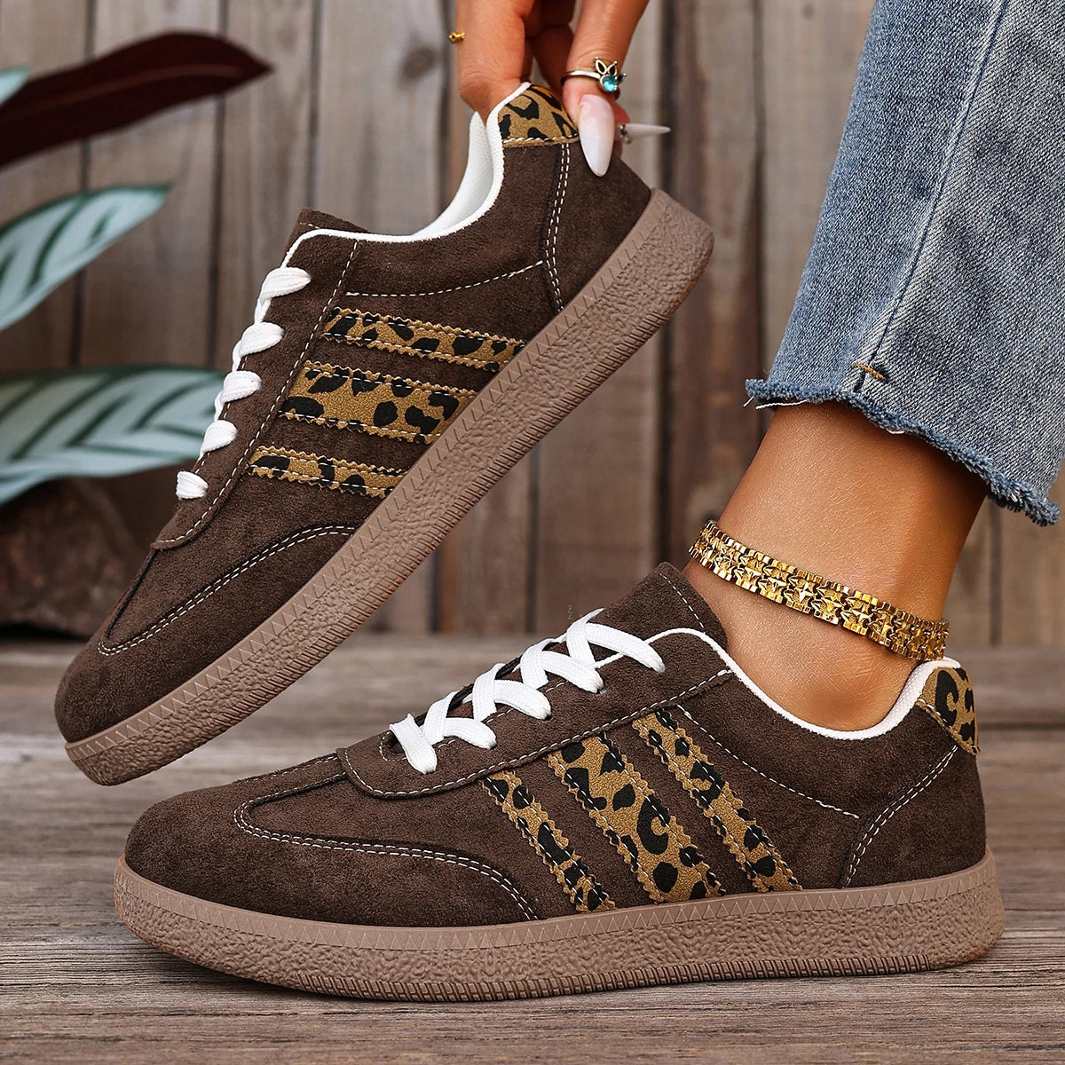 2025 nuevas zapatillas De deporte para Mujer, Zapatos planos informales a la moda, Zapatos vulcanizados con punta redonda y cordones, Zapatos planos cómodos para Mujer, Zapatos De Mujer