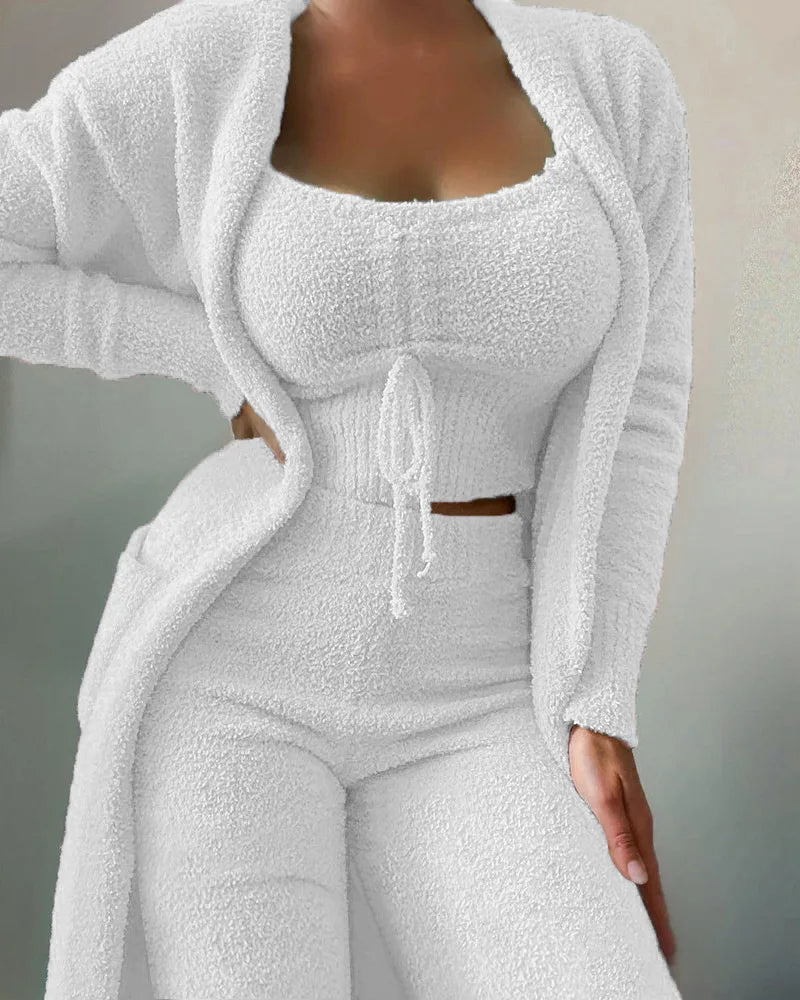 Conjunto de pijamas de terciopelo para mujer, Top corto, pantalones largos y abrigo, traje de 3 piezas, ropa de casa cálida y suave de lana, S-3XL, novedad de Otoño Invierno 2026