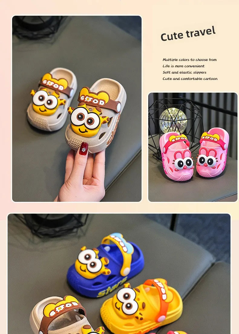 2026 Zapatillas para niños, bonitos dibujos animados para niñas y niños con suelas blandas, bolsas para bebés, zapatos perforados, sandalias para el hogar y el bebé