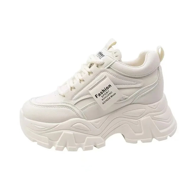 Zapatillas de plataforma para mujer, nuevas zapatillas vulcanizadas resistentes al desgaste para otoño, zapatos de moda con cordones para mujer, zapatos informales de entrenamiento