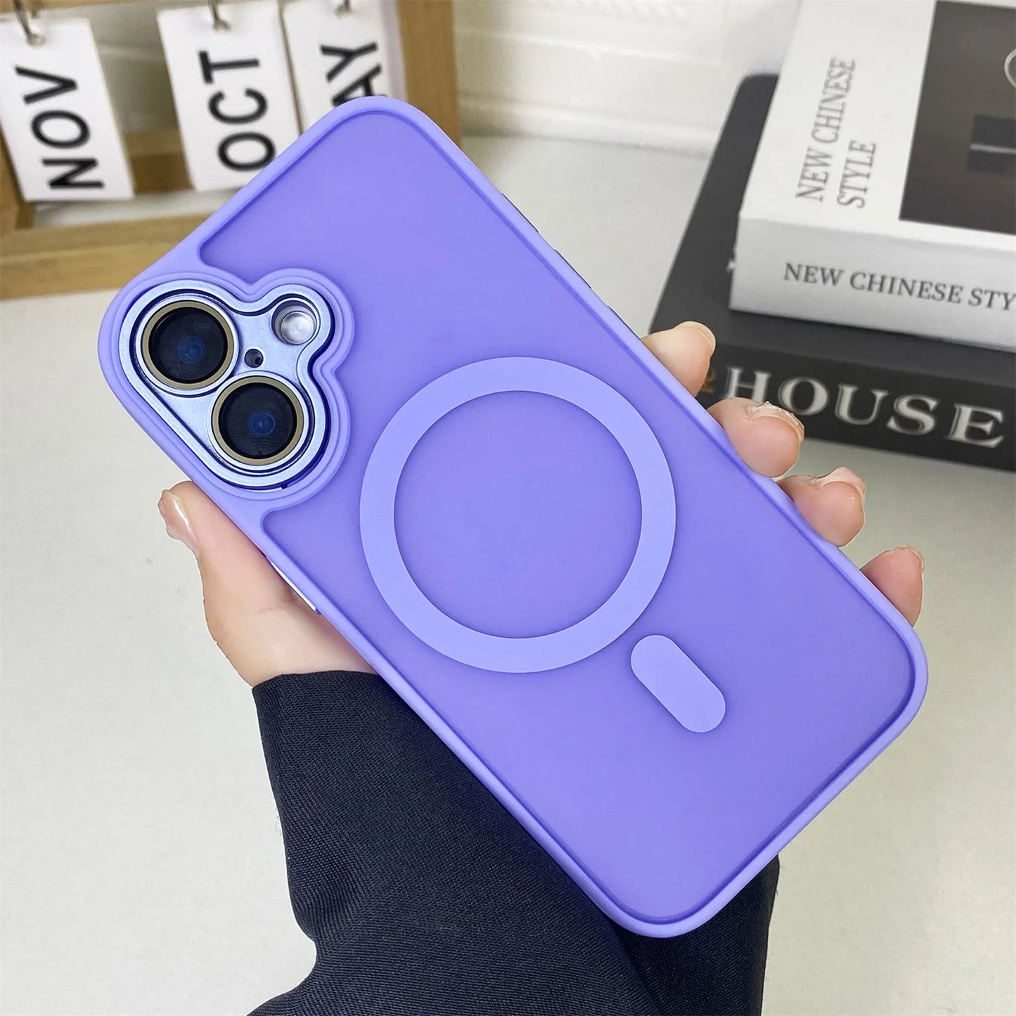 Funda de teléfono magnética translúcida para iPhone 15 14 Pro Max 16 Plus, funda mate para Magsafe para iPhone 16 13 12 11 Pro Max