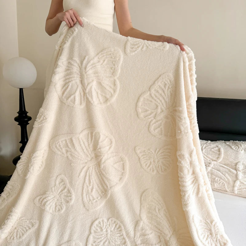 Lujosa manta jacquard de mariposa de gasa, chal suave y acogedor de franela, perfecto para sofá o cama