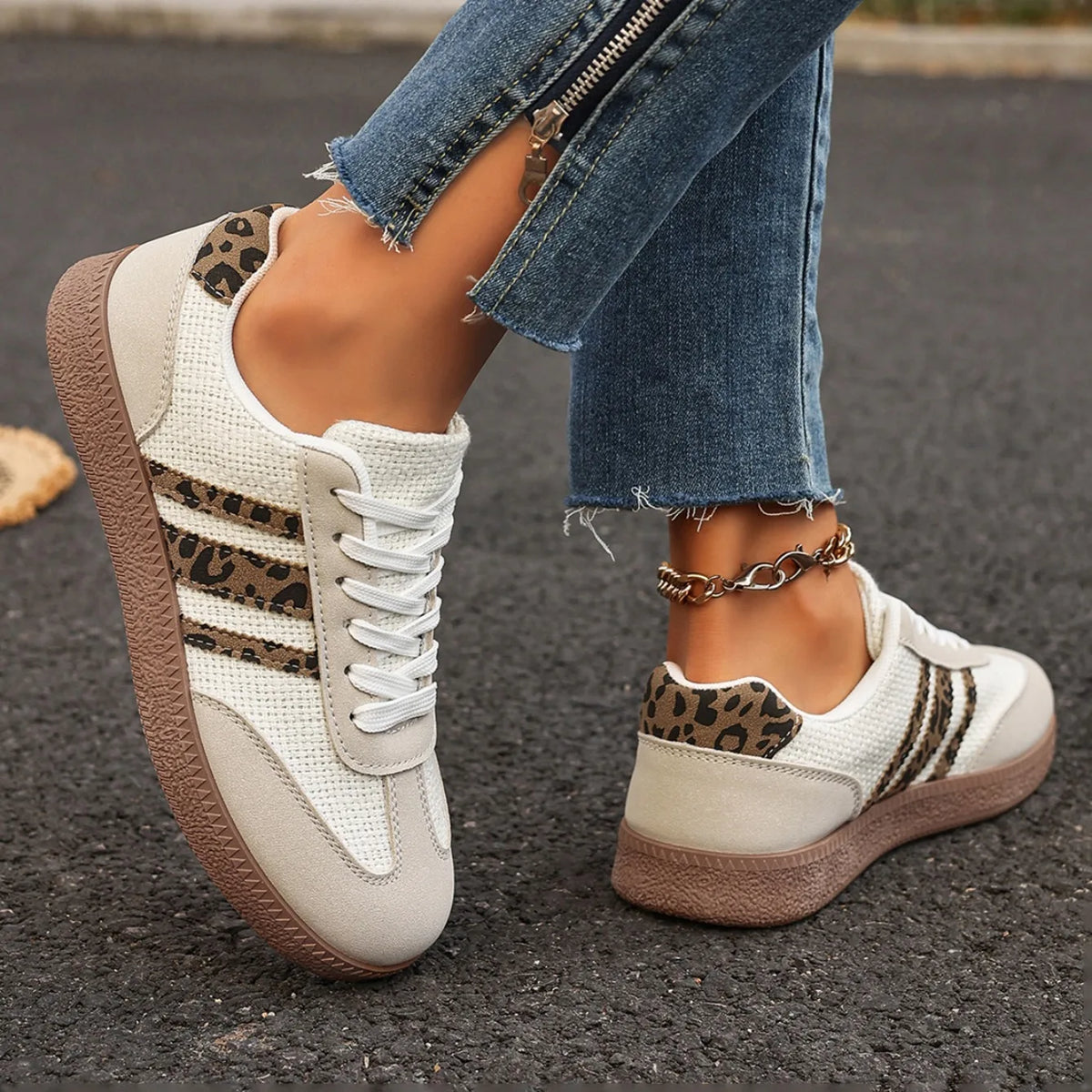 2025 nuevas zapatillas De deporte para Mujer, Zapatos planos informales a la moda, Zapatos vulcanizados con punta redonda y cordones, Zapatos planos cómodos para Mujer, Zapatos De Mujer