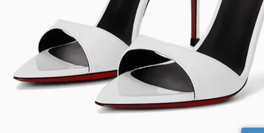 Tacones altos personalizados con correa de un botón para mujer, tacones finos, nuevas sandalias de moda versátiles puntiagudas y con punta, verano 2025