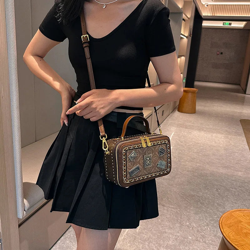 Bolso para mujer, nuevo bolso cuadrado pequeño y elegante de lujo ligero para mujer, versátil para ir al trabajo, bandolera/hombro portátil