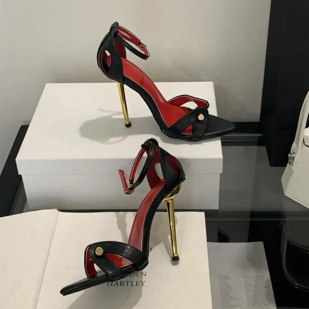 Sandalias de tacón alto para mujer, con estampado de leopardo, talla grande, con remaches metálicos huecos y puntiagudos, electrochapadas, para fiesta y discoteca, 2026