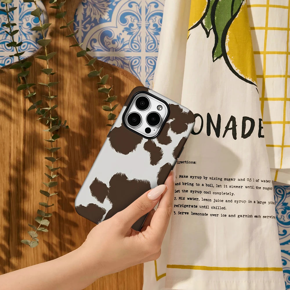 Funda de teléfono con patrón de vaca para IPhone 16 15 14 13 12 11 X XS XR XSMAX 7 8 Pro Max Plus contraportada de doble capa